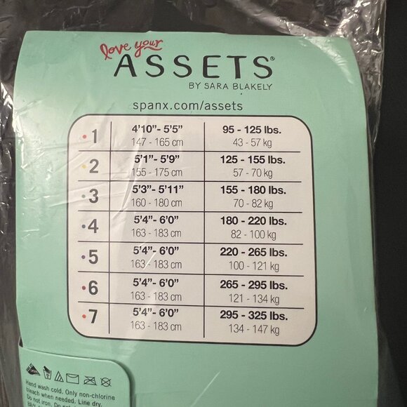 NEW Spanx by Sara Blakely Textured Wishbone Shaping Tights Black Size 5 NWT - Picture 5 of 5